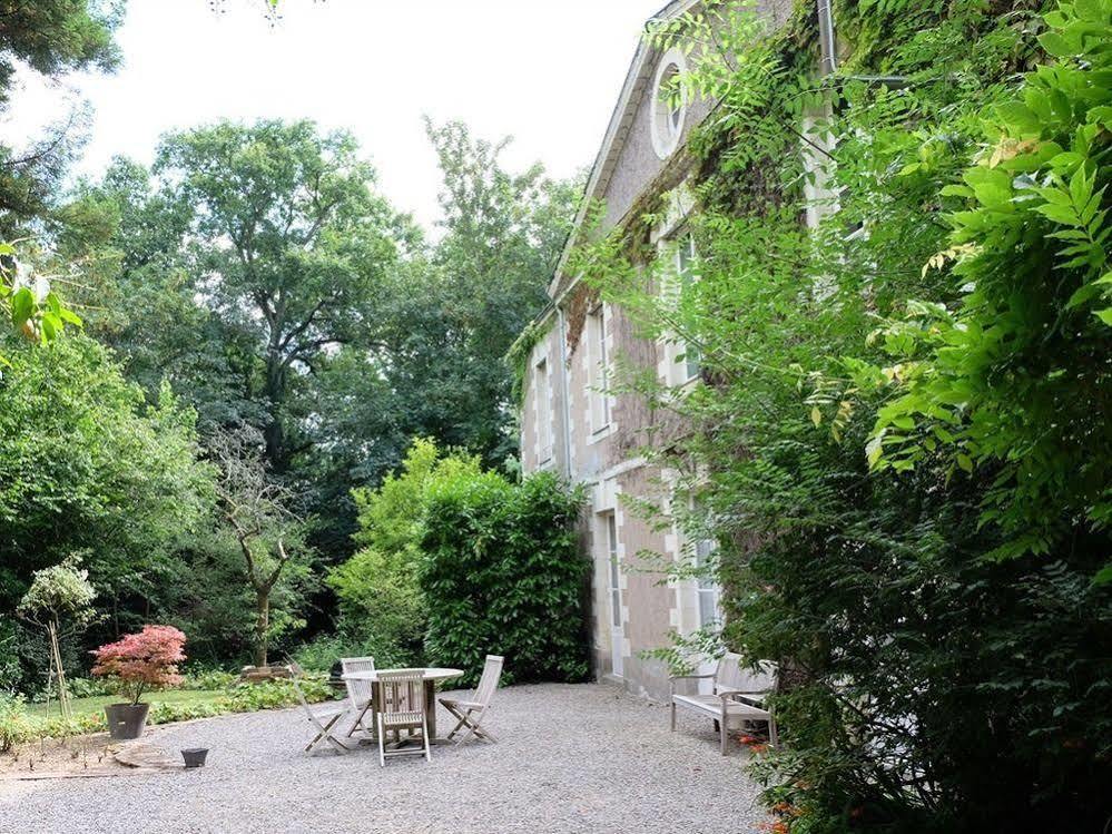 サン・テルブラン La Guilbaudiere Bed & Breakfast エクステリア 写真